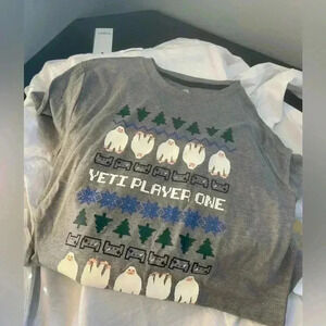 126. “Yeti Player One” Kids Graphic Tee, Grey, size XL